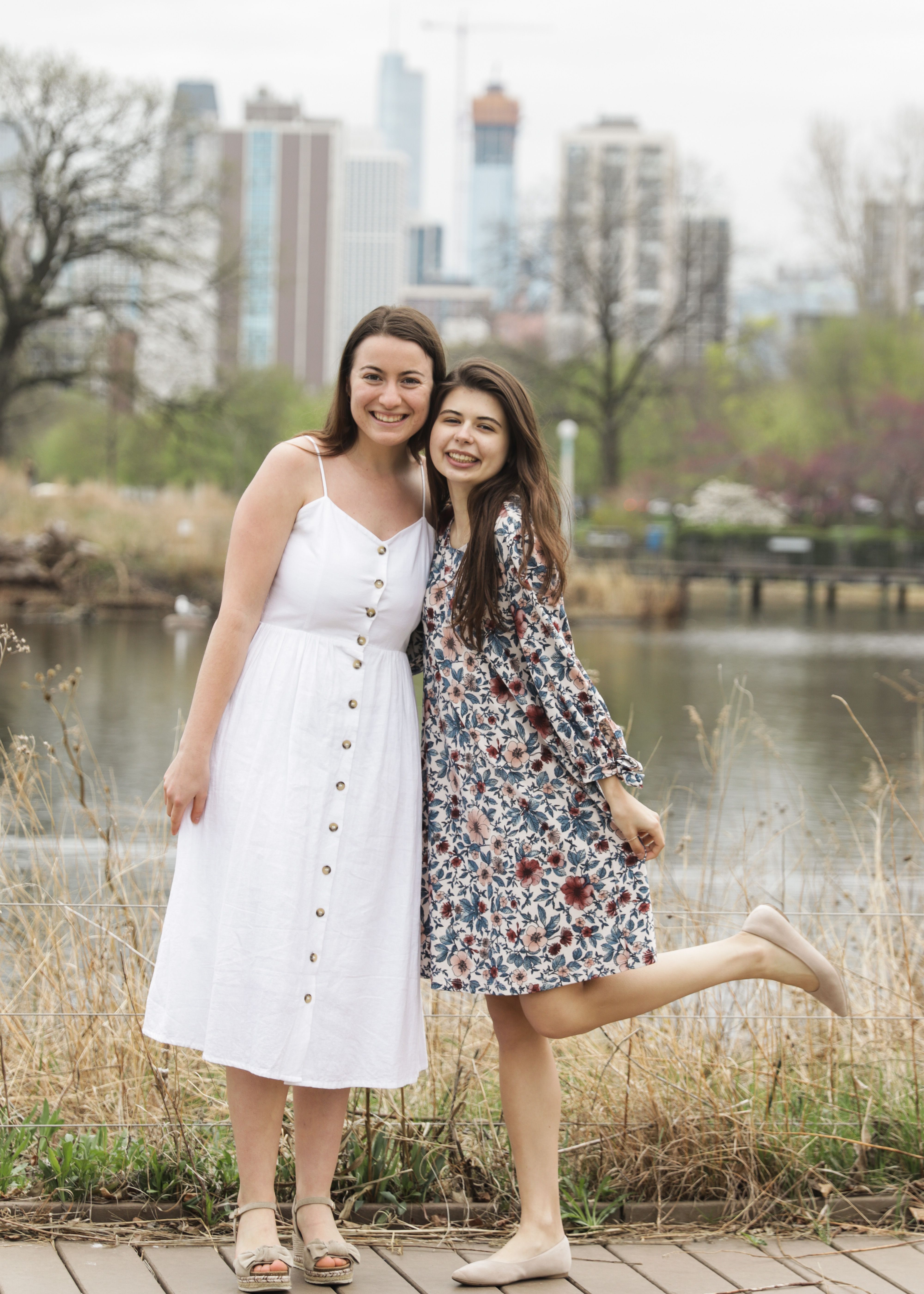 Moody students Boriana and Nastia in a Chicago park