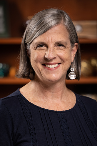 Karyn Hecht communications professor