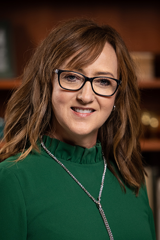 Kelli Worrall communications professor