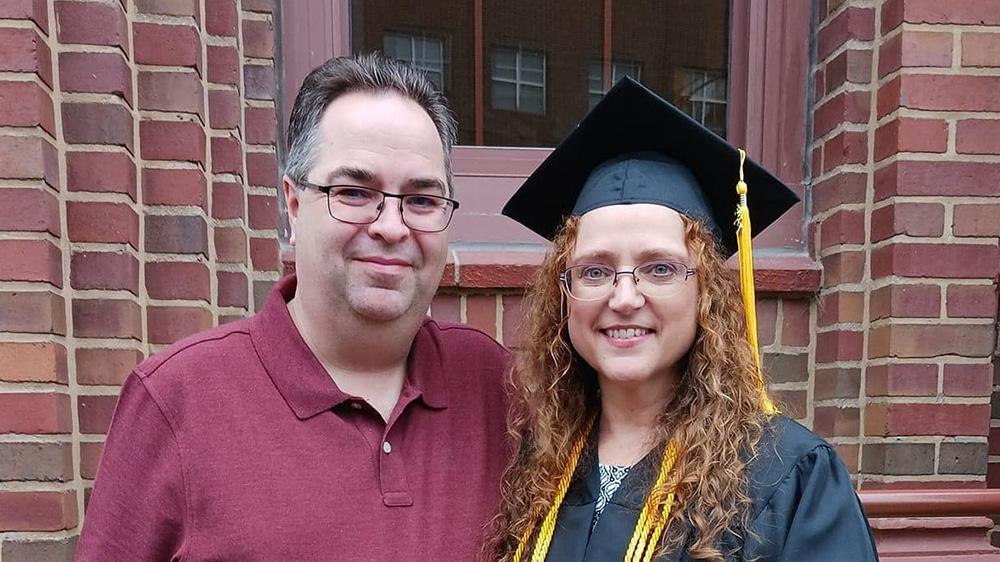 Moody Online graduate Kristy Moore with her husband Rory