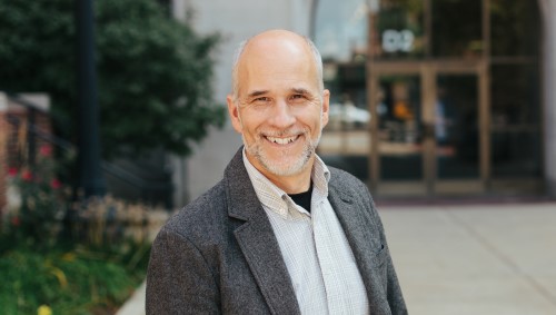 Bob Gustafson communications professor